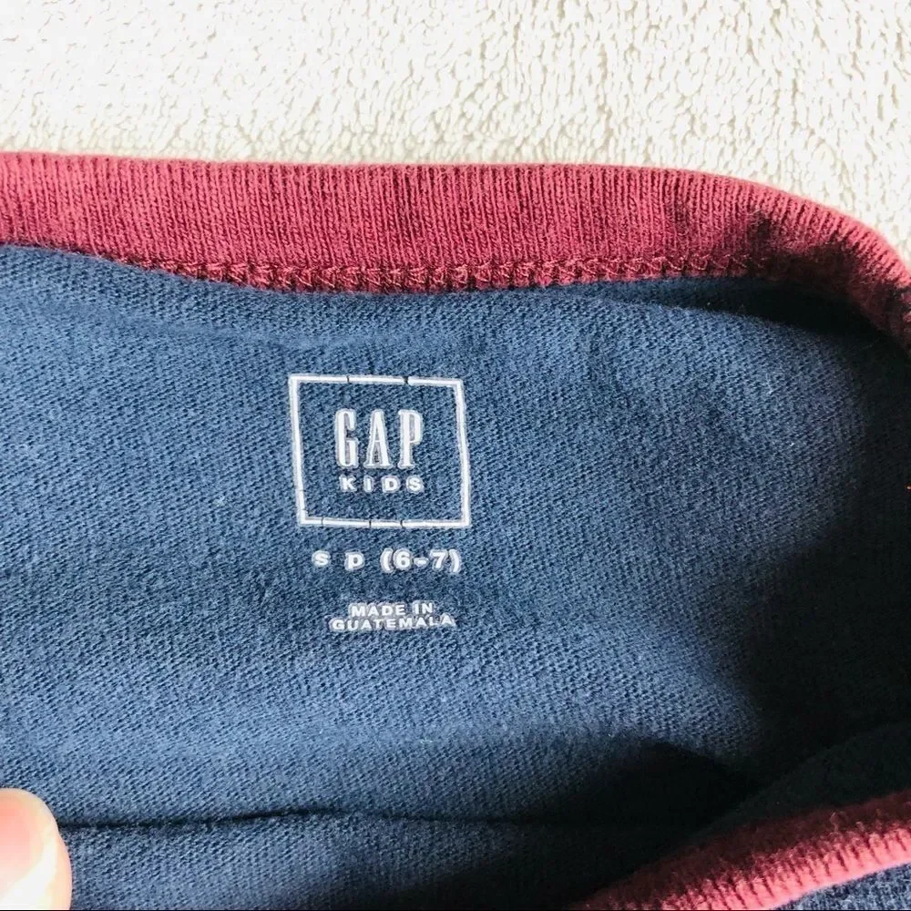 Gap Kids Raglan Long Sleeved Tees(lot of 2)